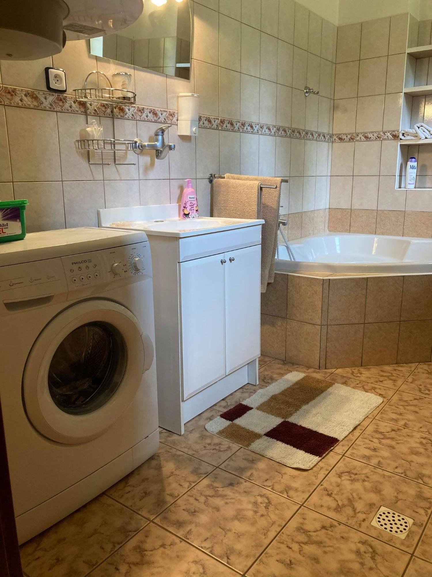 Apartma Doubek 捷克布杰约维采 外观 照片