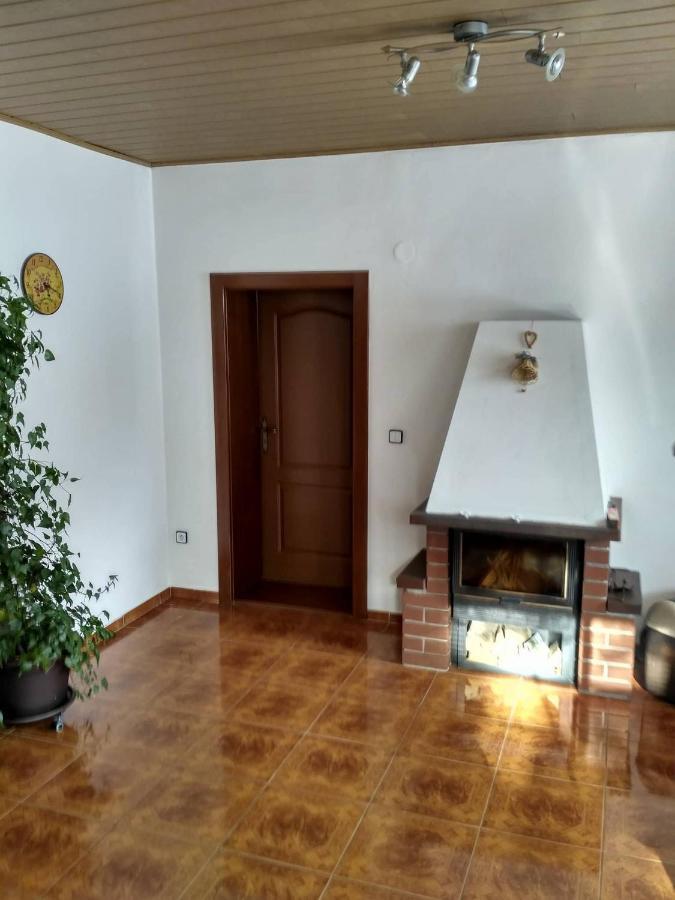 Apartma Doubek 捷克布杰约维采 外观 照片